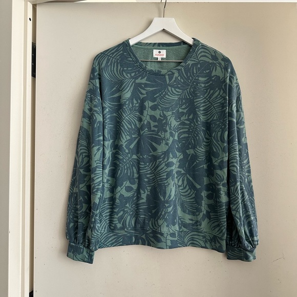 Sundry Tropical Sweatshirt in Spruce - Picture 4 of 7